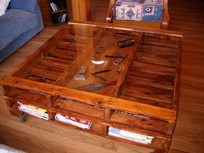 Mesa con Vidrio y Divisiones a 45.000.-